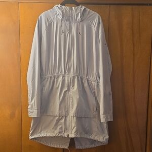 Light Blue Columbia Rain/Windbreaker Jacket